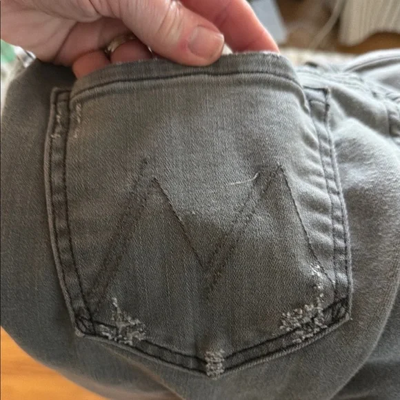 MOTHER Gray Distressed Flare size 29 Jeans Weekender Fray Last Chance Saloon - Picture 4 of 9